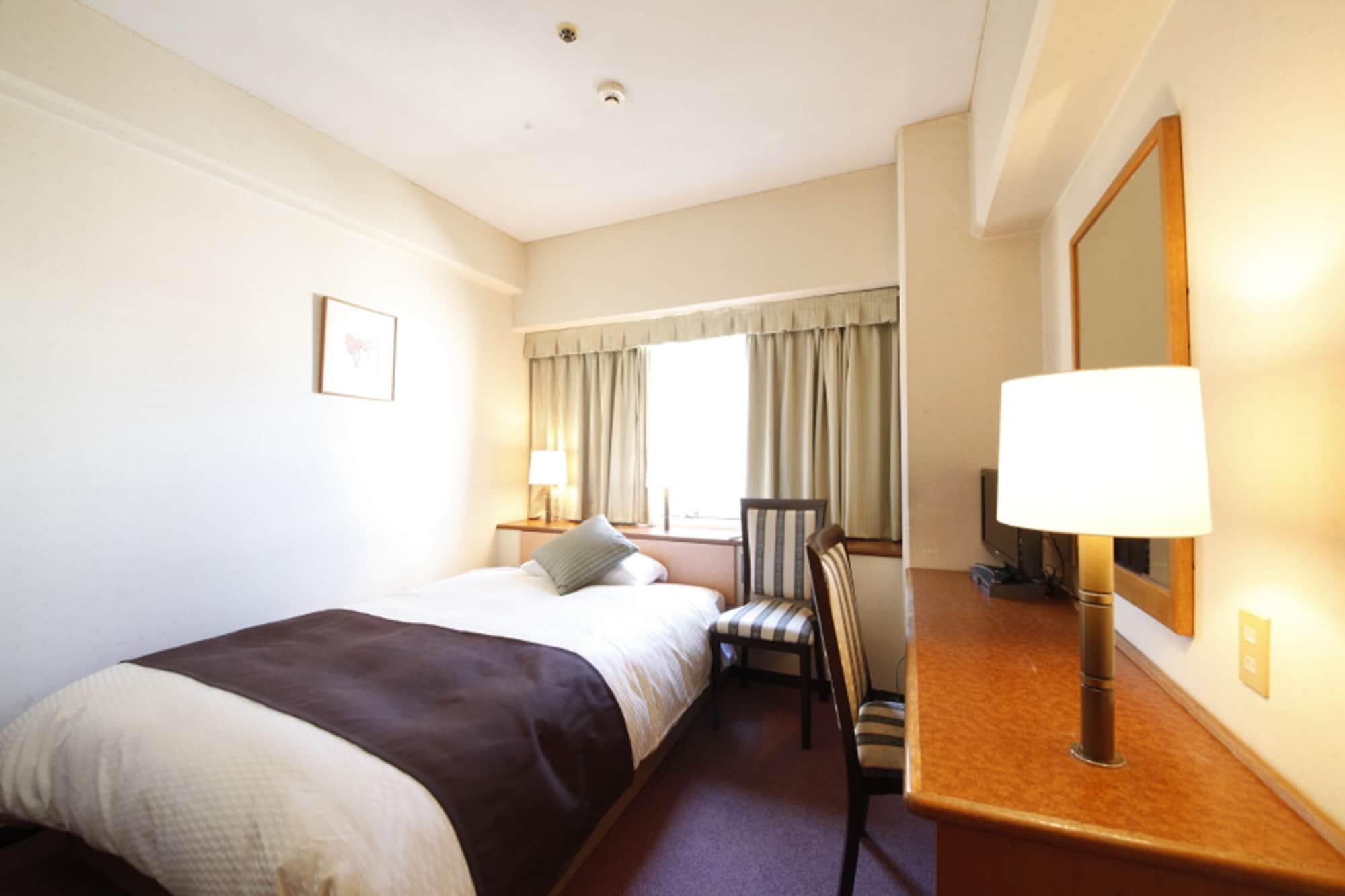 יוקוסוקה Central Hotel מראה חיצוני תמונה
