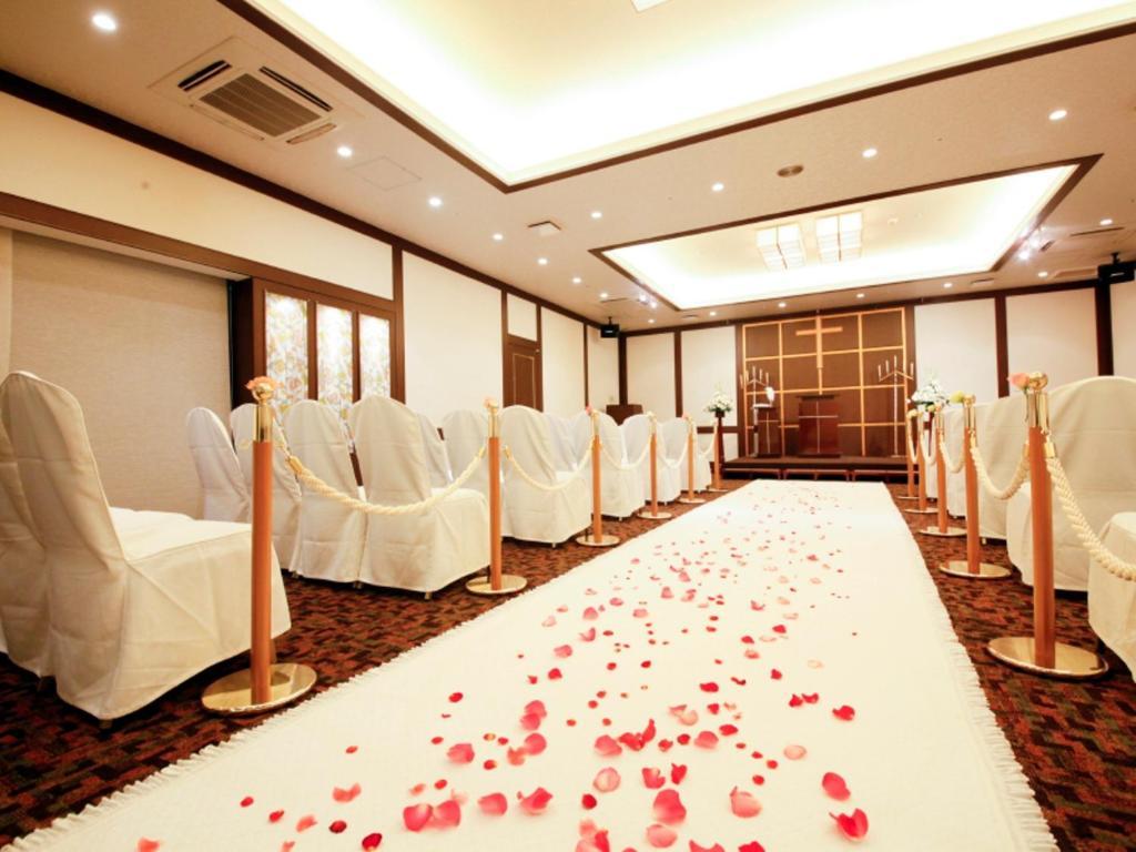 יוקוסוקה Central Hotel מראה חיצוני תמונה