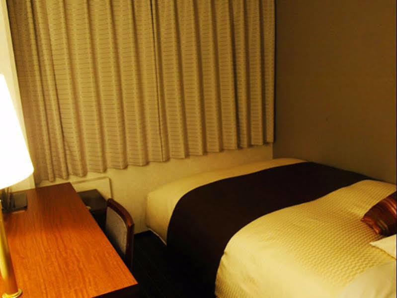 יוקוסוקה Central Hotel מראה חיצוני תמונה